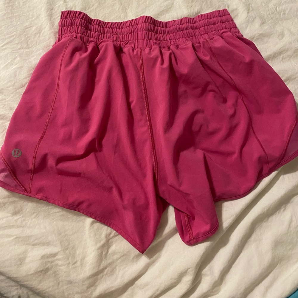 Lululemon Sonic pink hotty hot shorts